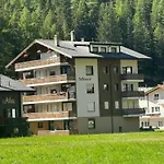 Haus Silence - Berge & Sonne Im Saastal Wandern Familie Haustiere * Saas-Grund