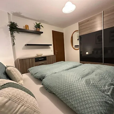 Haus Silence - Berge & Sonne Im Saastal Wandern Familie Haustiere Apartmán