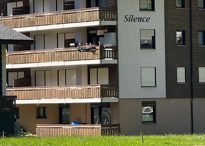 Haus Silence - Berge & Sonne Im Saastal Wandern Familie Haustiere *